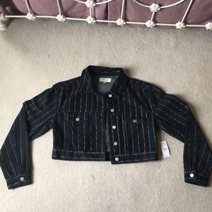 Cropped Black and white Denim Jacket